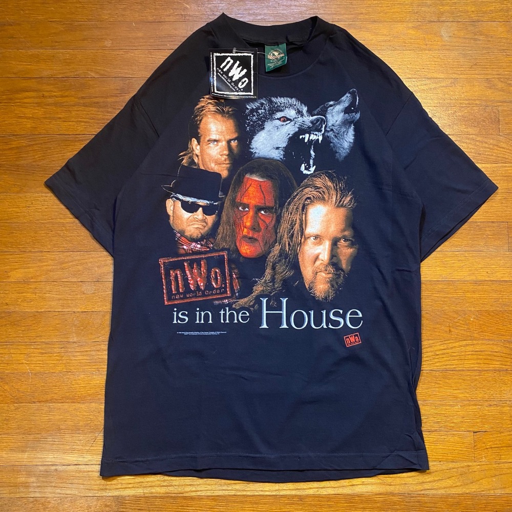 Vintage 1998 nWo is in the House T-Shirt WCW Wolfpac Black Large NWT